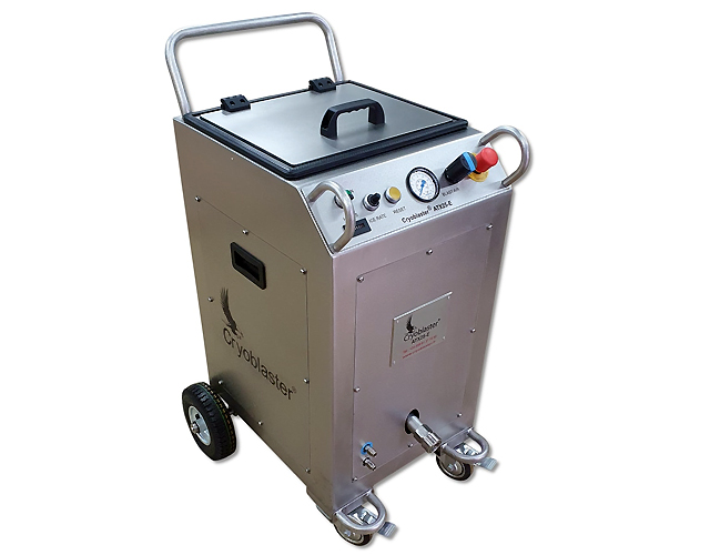 Machine de nettoyage cryog�nique ATX25-E