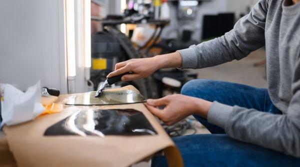 Nettoyage cryog&eacute;nique de moules de fabrication automobile